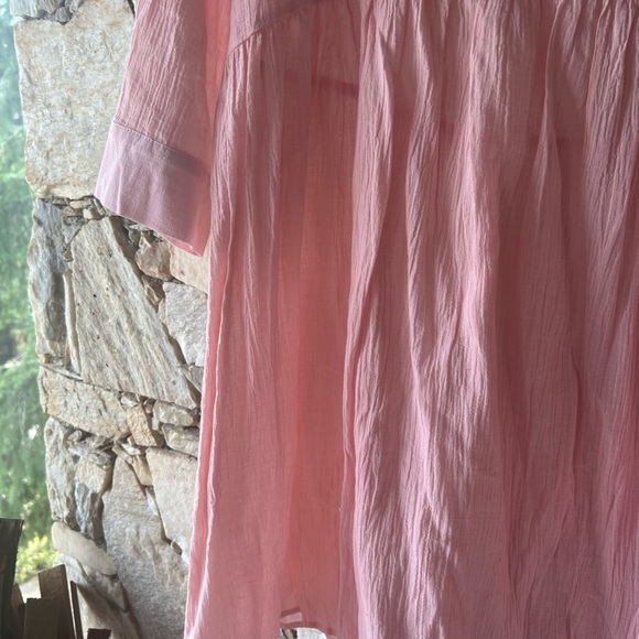 Lightweight Simple Pink Dress - Picture 4 of 4